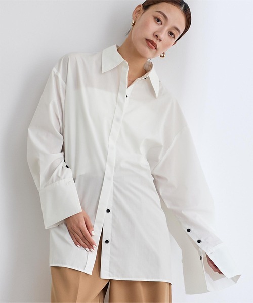 UR'S(ユアーズ)の「2wayワイドカフスシャツ(シャツ/ブラウス・レディース・ブルー/オフホワイト・S/M/L)」の11枚目の写真