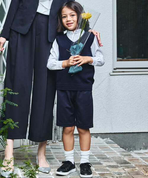 COMME CA ISM(コムサイズム)の「ベーシック ニット ベスト(100-130cm)(ベスト・キッズ・ネイビー/ブラック/グレー・100cm/120cm/130cm/110cm)」の4枚目の写真