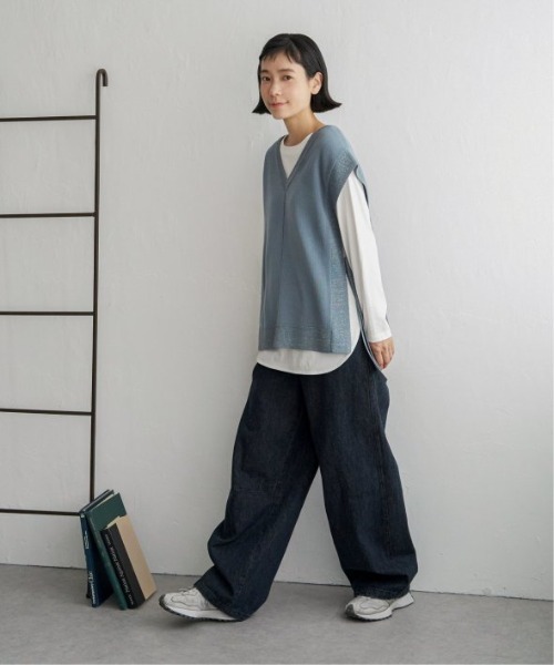 LBC（エルビーシー）の「2WAY配色リボンベスト（ニット/セーター・レディース・ベージュ/ブルー系その他/ブラック/チャコールグレー・M/L）」の12枚目の写真