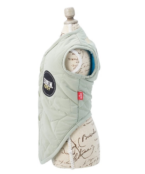 EDWIN（エドウィン）の「EDWIN/星柄キルティングリバースブルベスト（ペットウェア・レディース・ピンク/カーキ・XS/S/M/L/2L/3L）」の4枚目の写真