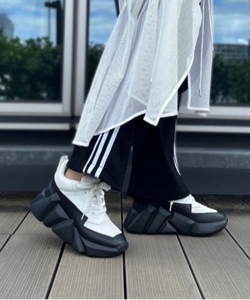 UNITED NUDE(ユナイテッドヌード)の「Space Kick Max(スニーカー・レディース・ホワイト/ピンクゴールド/ブラック/パープル・36/37/38/39/40/41/35)」の21枚目の写真