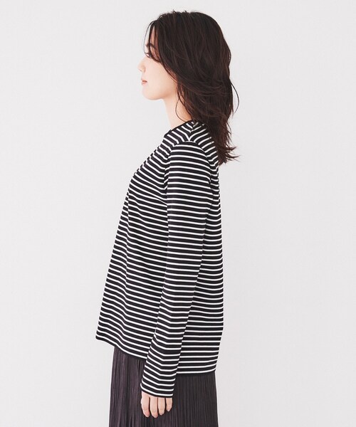 UNTITLED（アンタイトル）の「◆【コットン100】ロングスリーブTシャツ（Tシャツ/カットソー・レディース・オフホワイト/ブラック系2/ブラック・00/02/04/44/48/50）」の8枚目の写真