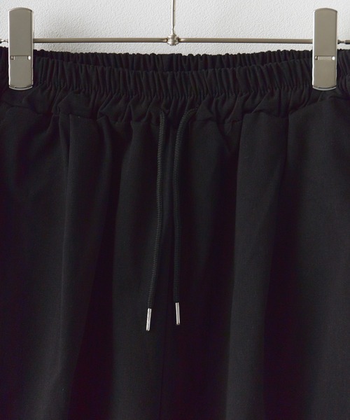 ROOPTOKYO(ループトウキョウ)の「ルーズシルエット ワイドチノパンツ(チノパンツ・メンズ・ベージュ/ブラック・L/XL/M)」の10枚目の写真