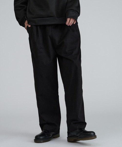 ROOPTOKYO(ループトウキョウ)の「ルーズシルエット ワイドチノパンツ(チノパンツ・メンズ・ベージュ/ブラック・L/XL/M)」の3枚目の写真