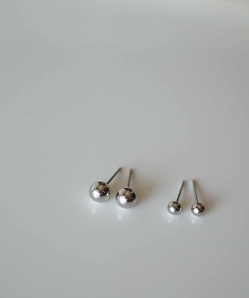 CERCA(チェルカ)の「saran jewelry/シンプル アレルギー対応ピアス(ピアス(両耳用)・レディース・ゴールド/シルバー・#4/#6)」の2枚目の写真