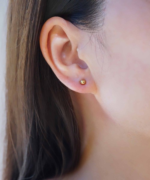CERCA(チェルカ)の「saran jewelry/シンプル アレルギー対応ピアス(ピアス(両耳用)・レディース・ゴールド/シルバー・#4/#6)」の5枚目の写真