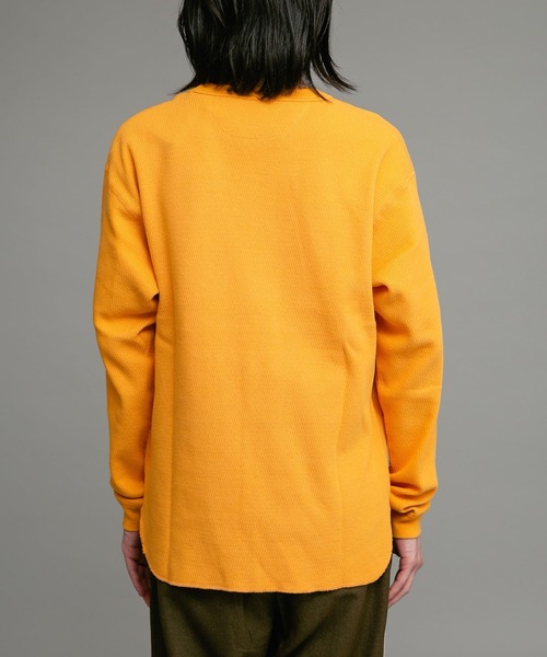 ARMY TWILL(アーミーツイル)の「ARMY TWILL Honeycomb Long-Sleeve T-shirts(Tシャツ/カットソー・メンズ・イエロー/ブルー/ホワイト系その他/チャコールグレー・MEDIUM/LARGE)」の10枚目の写真