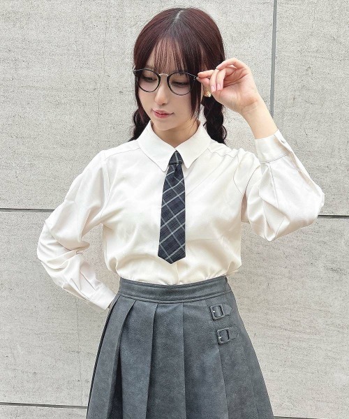 F i.n.t（フィント）の「【セットアップ対応】チェックネクタイ付き長袖シャツ/fint（シャツ/ブラウス・レディース・アイボリー/ベージュ・FREE）」の9枚目の写真