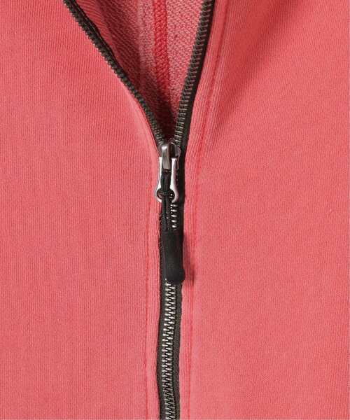 VENCEEXCHANGE(ヴァンスエクスチェンジ)の「裏毛ピグメントジップパーカー(パーカー・メンズ・レッド/チャコール/カーキ・L/M)」の22枚目の写真