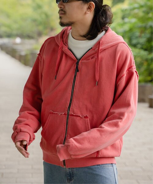 VENCEEXCHANGE(ヴァンスエクスチェンジ)の「裏毛ピグメントジップパーカー(パーカー・メンズ・レッド/チャコール/カーキ・L/M)」の5枚目の写真