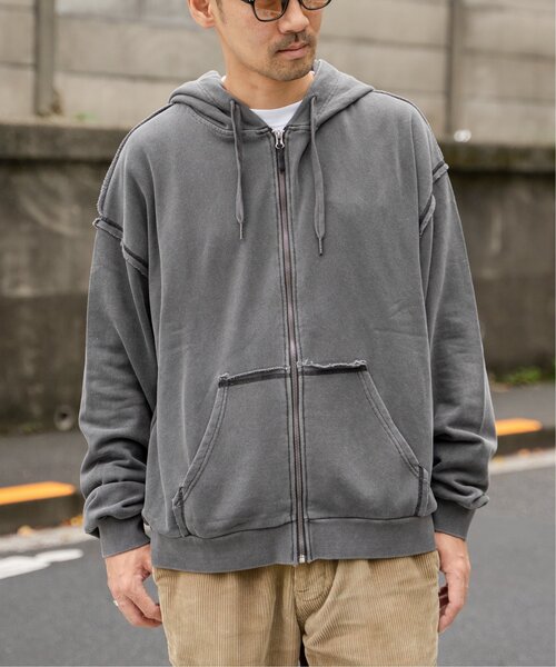 VENCEEXCHANGE(ヴァンスエクスチェンジ)の「裏毛ピグメントジップパーカー(パーカー・メンズ・レッド/チャコール/カーキ・L/M)」の11枚目の写真