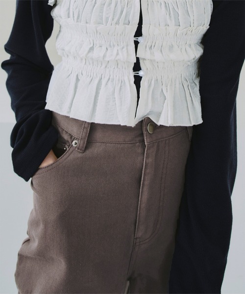 titivate(ティティベイト)の「ドット/カラーストレートデニムパンツ(デニムパンツ・レディース・アイボリー/ブルー系その他/ブラウン/ピンク・SP/S/M/L)」の13枚目の写真