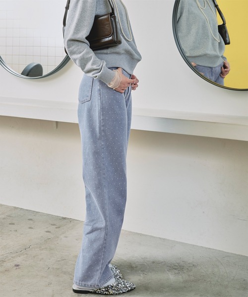 titivate(ティティベイト)の「ドット/カラーストレートデニムパンツ(デニムパンツ・レディース・アイボリー/ブルー系その他/ブラウン/ピンク・SP/S/M/L)」の21枚目の写真