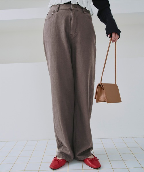 titivate(ティティベイト)の「ドット/カラーストレートデニムパンツ(デニムパンツ・レディース・アイボリー/ブルー系その他/ブラウン/ピンク・SP/S/M/L)」の14枚目の写真