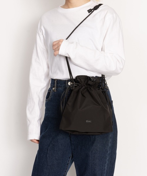 SML(エスエムエル)の「MULTI POCKET DRAWSTRING M / 巾着(ショルダーバッグ・レディース・ブラック/グレー・FREE)」の19枚目の写真