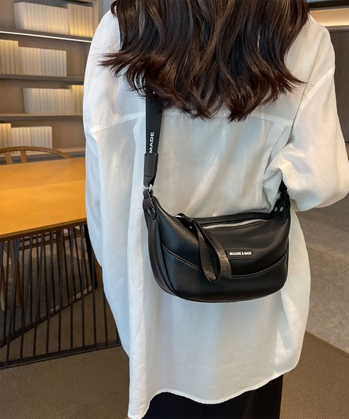 blackdia ocean(ブラックダイヤオーシャン)の「blackdia ocean クロスボディショルダーバッグ(ボディバッグ/ウエストポーチ・レディース・シルバー/ブラック/ベージュ・FREE)」の6枚目の写真