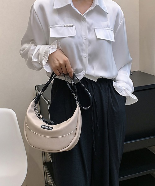 blackdia ocean(ブラックダイヤオーシャン)の「blackdia ocean クロスボディショルダーバッグ(ボディバッグ/ウエストポーチ・レディース・シルバー/ブラック/ベージュ・FREE)」の19枚目の写真
