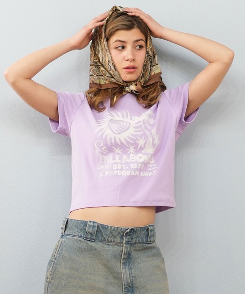 BILLABONG（ビラボン）の「BILLABONG/ビラボン ミニTシャツ BF013-215（Tシャツ/カットソー・レディース・イエロー/パープル/ブラック×ホワイト/ホワイト×ピンク・L/M）」の4枚目の写真
