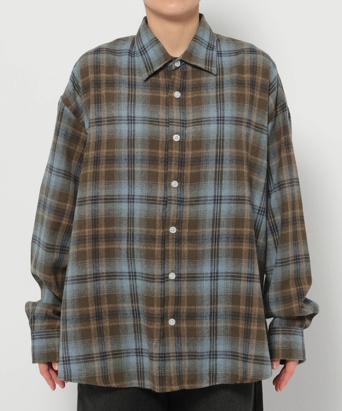 F.ILLUMINATE（フィルミネイト）の「【UNISEX】F.ILLUMINATE／GADIチェックシャツ（シャツ/ブラウス・レディース・ブルー・SMALL/MEDIUM）」の4枚目の写真