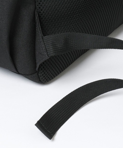 repipi armario（レピピ アルマリオ）の「コードツキバックパック（ショルダーバッグ・キッズ・アイボリー/ブラック/グレー系その他/グレー系/ホワイト系/ブラック系・FREE）」の19枚目の写真