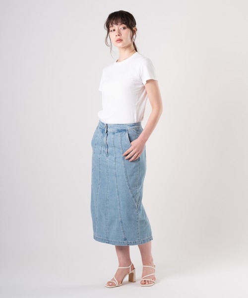 Levi's（リーバイス）の「Levi's/リーバイス BLUETAB(TM) SEAMED スカート ミディアムインディゴ（デニムスカート・レディース・インディゴブルー・XS/S/M）」の13枚目の写真