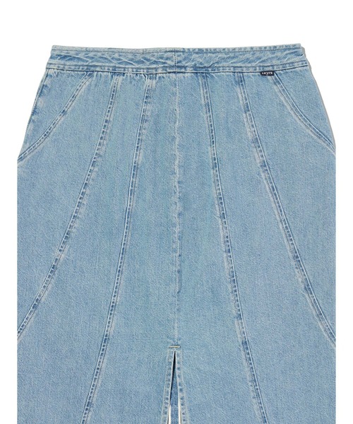 Levi's（リーバイス）の「Levi's/リーバイス BLUETAB(TM) SEAMED スカート ミディアムインディゴ（デニムスカート・レディース・インディゴブルー・XS/S/M）」の5枚目の写真