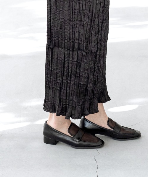 menue（メヌエ）の「スクエアトゥ チュール ローファー（ローファー・レディース・ダークブラウン/ブラック・41/40/39/38/37/36/35/34）」の16枚目の写真