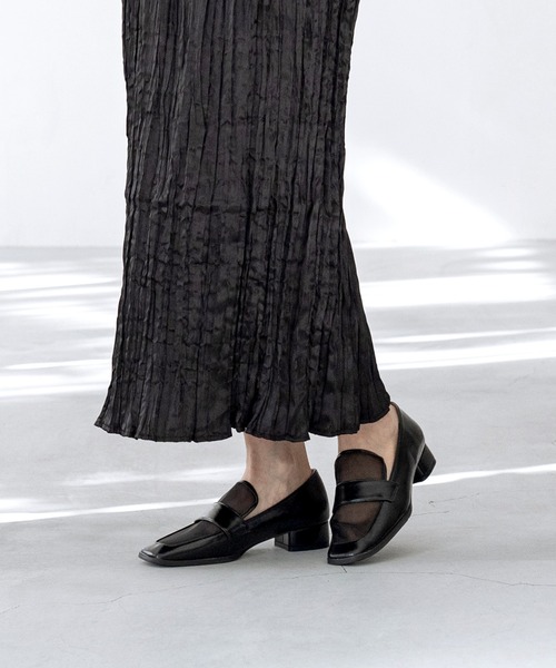 menue（メヌエ）の「スクエアトゥ チュール ローファー（ローファー・レディース・ダークブラウン/ブラック・41/40/39/38/37/36/35/34）」の17枚目の写真