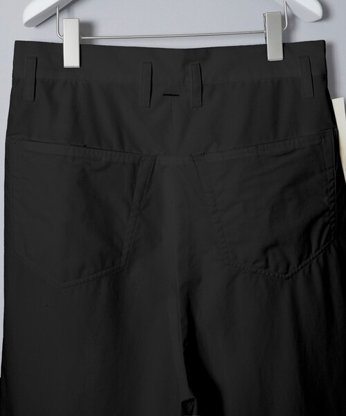 SHINYAKOZUKA（シンヤコヅカ）の「【SHINYAKOZUKA/シンヤコズカ】Hi BAGGY（その他パンツ・メンズ・ホワイト/ブラック・S/M）」の7枚目の写真