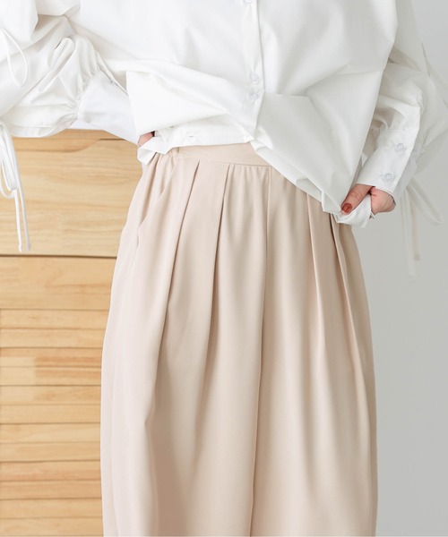 AMELY(エミリー)の「ライトツイルカーブパンツ(その他パンツ・レディース・ブラウン/ブラック/ライトグレー/ベビーピンク/キナリ・M/L)」の19枚目の写真