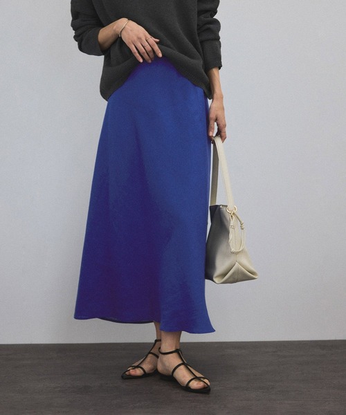 SALON adam et rope'（サロン アダム エ ロペ）の「リネンバイヤススカート［GENTLE LINEN］（スカート・レディース・ホワイト/グレー/ブルー/グレー系その他/ブラック・FREE）」の5枚目の写真