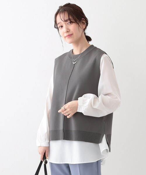 DRESKIP(ドレスキップ)の「【S-LL/2点セット】着回し自在 ニットベスト+フレアブラウス(その他トップス・レディース・ベージュ/オフホワイト/チャコールグレー/ブラック・01/02/03)」の5枚目の写真