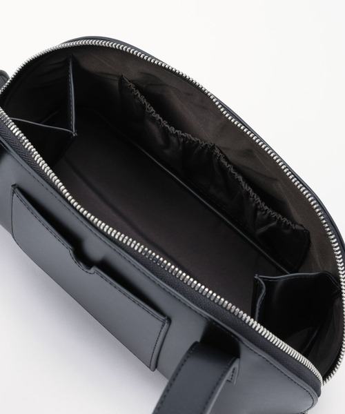 ADD CULUMN（アドカラム）の「BARNYARDSTORM / 【ADDCULUMN / アドカラム】 / FIGRE ボディBAG（ショルダーバッグ・レディース・ホワイト/ブラック・FREE）」の8枚目の写真