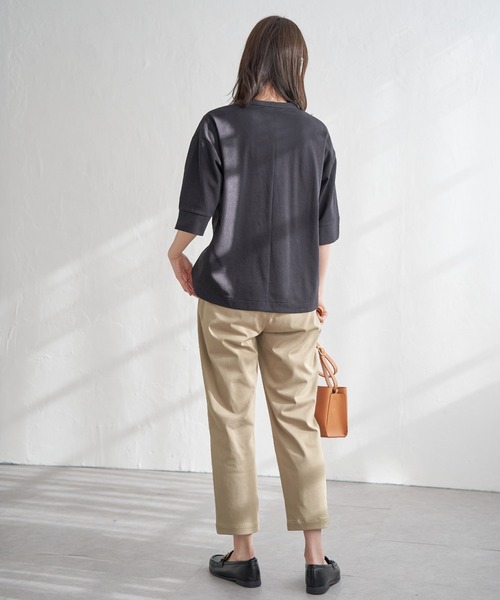 ikka(イッカ)の「【雑誌InRed11月号掲載】GOKU楽パンツ テーパード【親子コーデ】(その他パンツ・レディース・オリーブ/ブラック/オフホワイト/ブルー/ベージュ/ネイビー/オレンジ/ブラウン系その他/ダークオリーブ・M/S/L)」の20枚目の写真