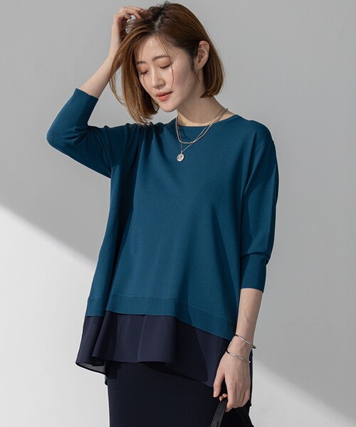 23区 L(ニジュウサンクオオキイサイズ)の「【洗える】レーヨンポリエステルストレッチ シャツコンビ ニット(ニット/セーター・レディース・ダークグリーン系/ネイビー系/ベージュ系・44/46/48)」の1枚目の写真