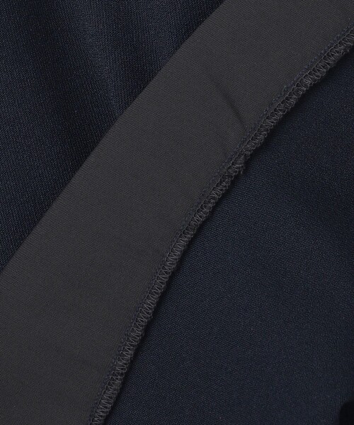 23区 L(ニジュウサンクオオキイサイズ)の「【洗える】レーヨンポリエステルストレッチ シャツコンビ ニット(ニット/セーター・レディース・ダークグリーン系/ネイビー系/ベージュ系・44/46/48)」の14枚目の写真