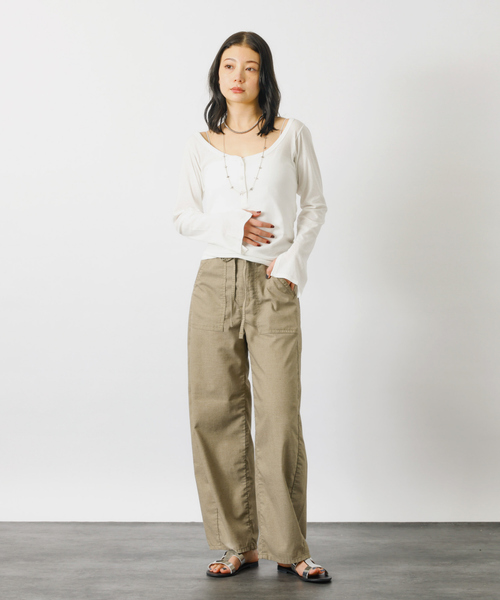 SOMETHING(サムシング)の「【SOMETHING/サムシング】リラックス カーブベイカーパンツ 【WEB限定】(その他パンツ・レディース・カーキ/ベージュ・S/M)」の14枚目の写真