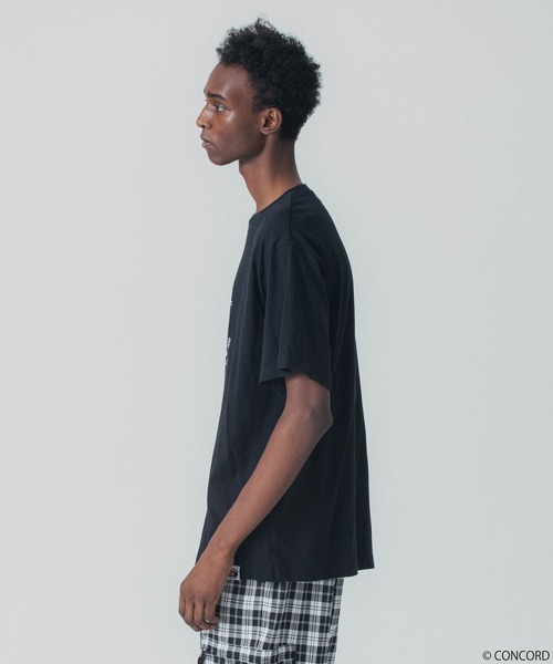 SILAS（サイラス）の「JOHN COLTRANE DAKAR 1963 S/S TEE（Tシャツ/カットソー・メンズ・ブラック/ホワイト/グリーン・M/L/XL）」の4枚目の写真