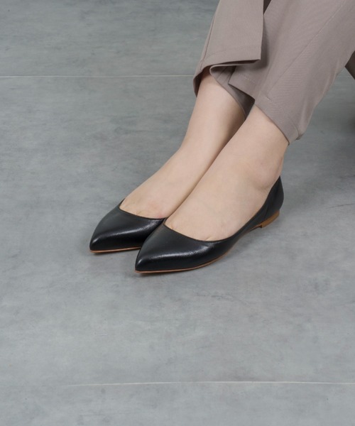 FABIO RUSCONI（ファビオルスコーニ）の「【FABIO RUSCONI/ファビオルスコーニ】ポインテッドトゥ レザー フラット パンプス（パンプス・レディース・シルバー/ブラック/アイボリー・36/37/38/39）」の7枚目の写真