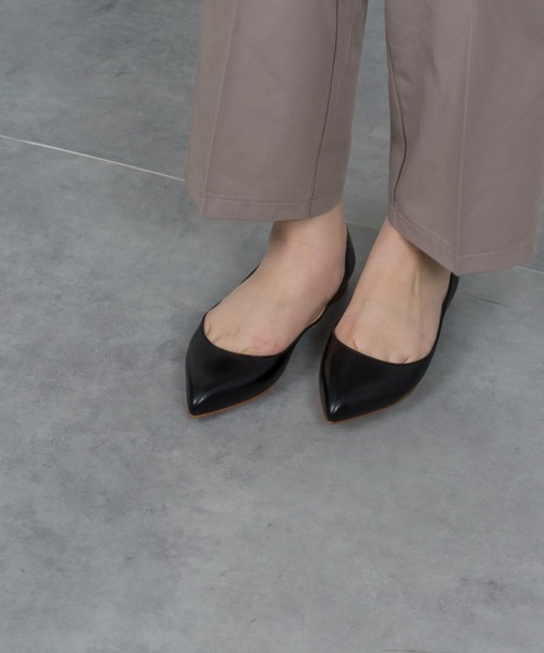 FABIO RUSCONI（ファビオルスコーニ）の「【FABIO RUSCONI/ファビオルスコーニ】ポインテッドトゥ レザー フラット パンプス（パンプス・レディース・シルバー/ブラック/アイボリー・36/37/38/39）」の9枚目の写真