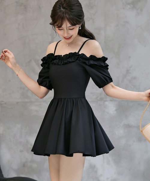 TeddyShop(テディショップ)の「レディース水着 ギャザーフリルオフショルフレアワンピース+ハイウエストショーツ 上下2点セット(水着・レディース・ブラウン/ホワイト系その他/ブラック/ブラック系その他・S/M/L/LL)」の7枚目の写真