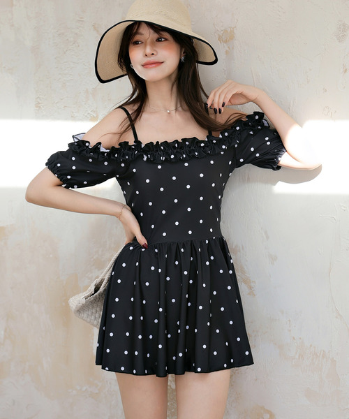 TeddyShop(テディショップ)の「レディース水着 ギャザーフリルオフショルフレアワンピース+ハイウエストショーツ 上下2点セット(水着・レディース・ブラウン/ホワイト系その他/ブラック/ブラック系その他・S/M/L/LL)」の13枚目の写真