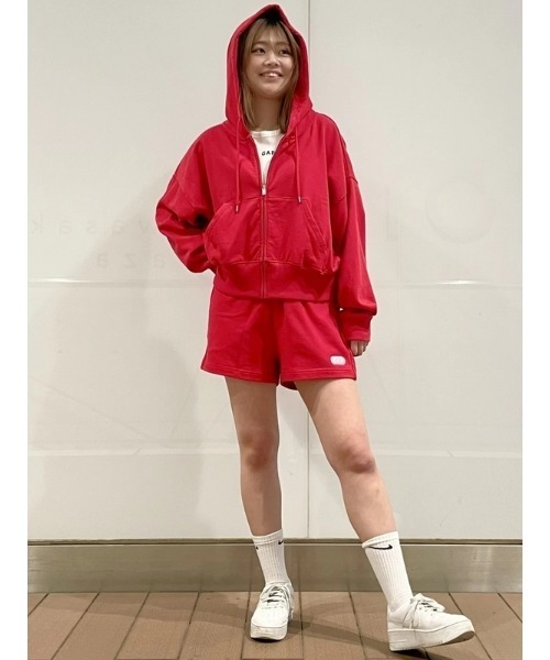 GAP（ギャップ）の「ヘビーウェイト フレンチテリー オーバーサイズ ジップアップ ウェッジパーカー（パーカー・レディース・ネイビー/レッド/ブラック・S/XL/XXS/L/M/XS）」の8枚目の写真