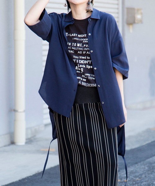 OSMOSIS(オズモーシス)の「【WEB限定アイテム】バックロングギャザーブラウス(シャツ/ブラウス・レディース・ブラック/アイボリー/チャコール・ONE SIZE)」の3枚目の写真