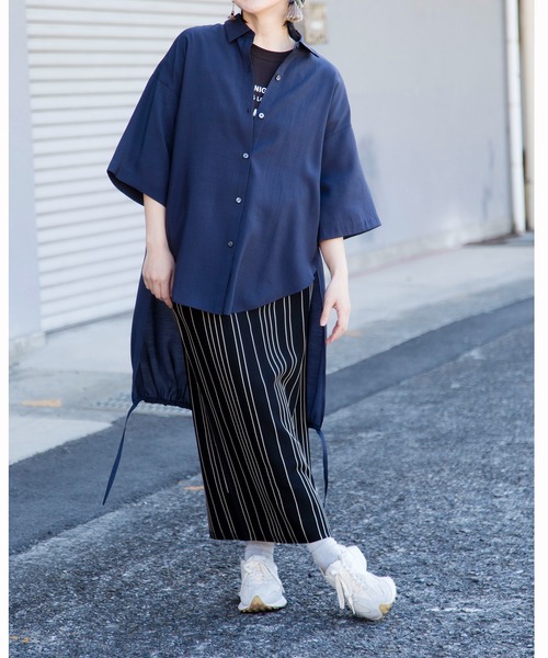 OSMOSIS(オズモーシス)の「【WEB限定アイテム】バックロングギャザーブラウス(シャツ/ブラウス・レディース・ブラック/アイボリー/チャコール・ONE SIZE)」の18枚目の写真