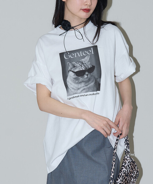 PUBLUX(パブリュクス)の「PUBLUX/パブリュクス ”Genteel”キャット アニマルプリントTシャツ 限定展開(Tシャツ/カットソー・レディース・チャコールグレー/オフホワイト/ベージュ・SMALL/LARGE/MEDIUM)」の7枚目の写真