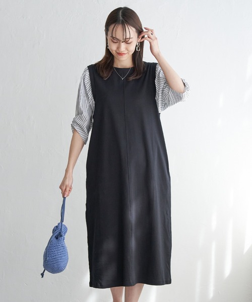 ikka(イッカ)の「袖切り替えカットワンピース(ワンピース・レディース・ブラック/ネイビー/ベージュ・M/L/S)」の2枚目の写真