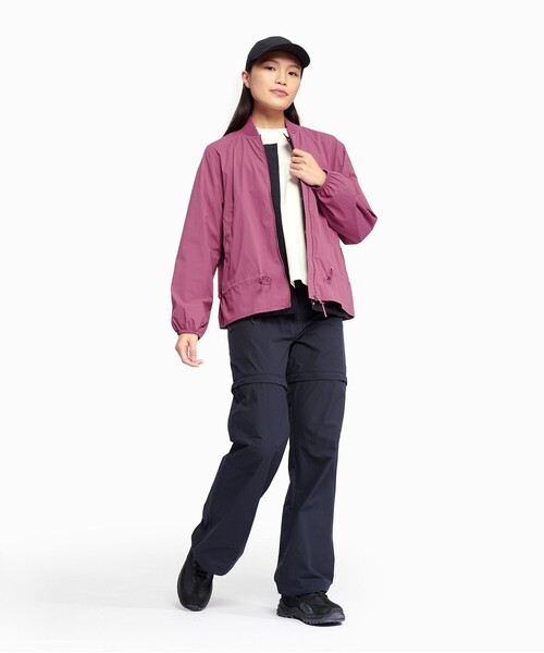 AIGLE(エーグル)の「UVカット 撥水 ライトウェイト ナイロンボンバージャケット / MA-1(ナイロンジャケット・レディース・ダークグリーン/バーガンディー・36/38/40)」の4枚目の写真
