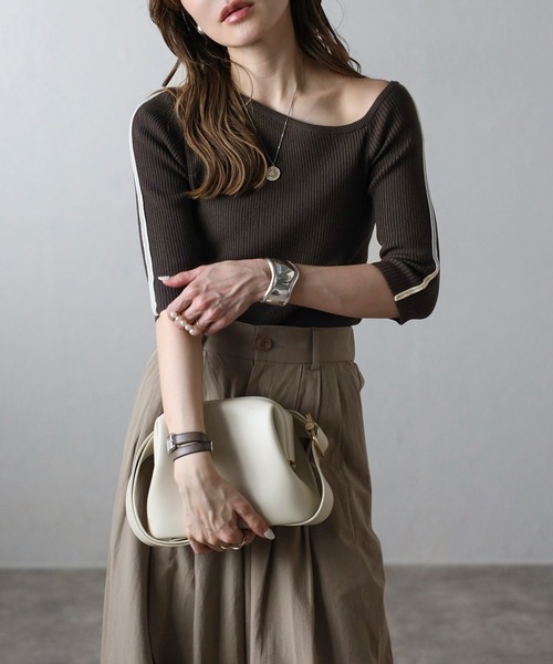 CHARCOAL-BROWN