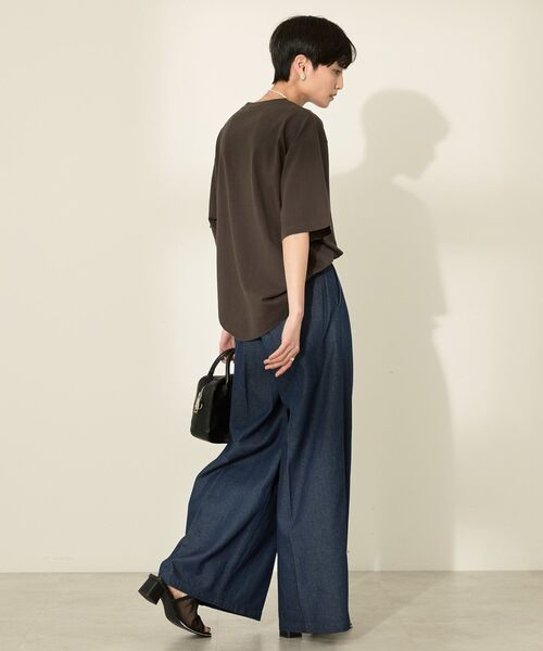 AMERICAN HOLIC（アメリカンホリック）の「バイオウォッシュ加工ロゴTシャツ（Tシャツ/カットソー・レディース・ブルー/ブラック/レッド・FREE）」の19枚目の写真